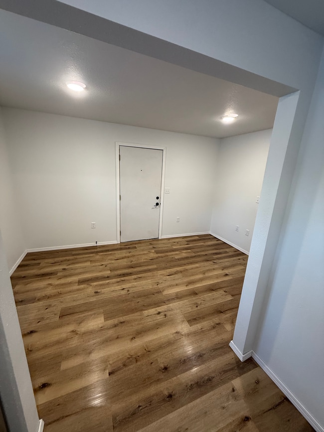 Building Photo - Seward Apartments