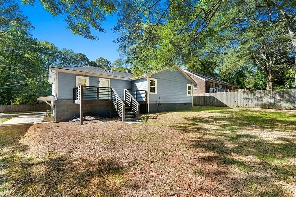 Building Photo - 164 Chicamauga Ave SW