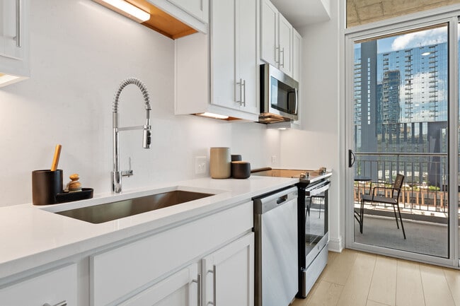 Building Photo - Whitley