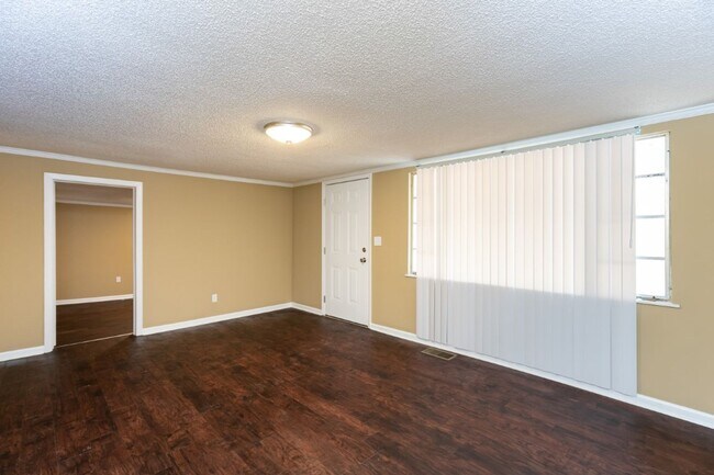 Building Photo - Now Accepting Section 8