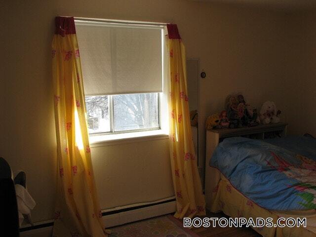 Building Photo - 66 Homer Ave