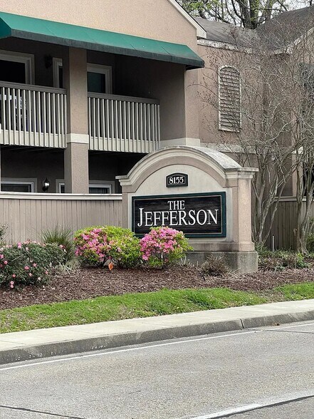 Building Photo - 8155 Jefferson Hwy