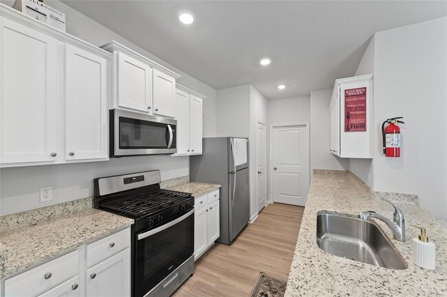 Building Photo - 11411 Bright Sun Dr