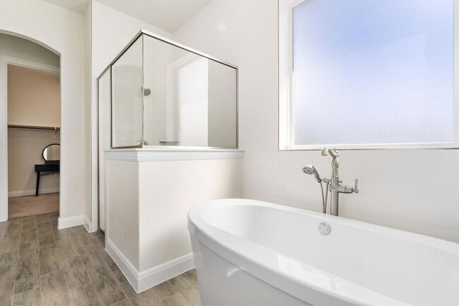 Building Photo - 2304 Arroyo Grande