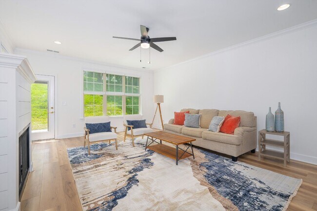 Building Photo - NEW BUILD TOWNHOME LOCATED IN THE VILLAS AT FIVE OAKS!