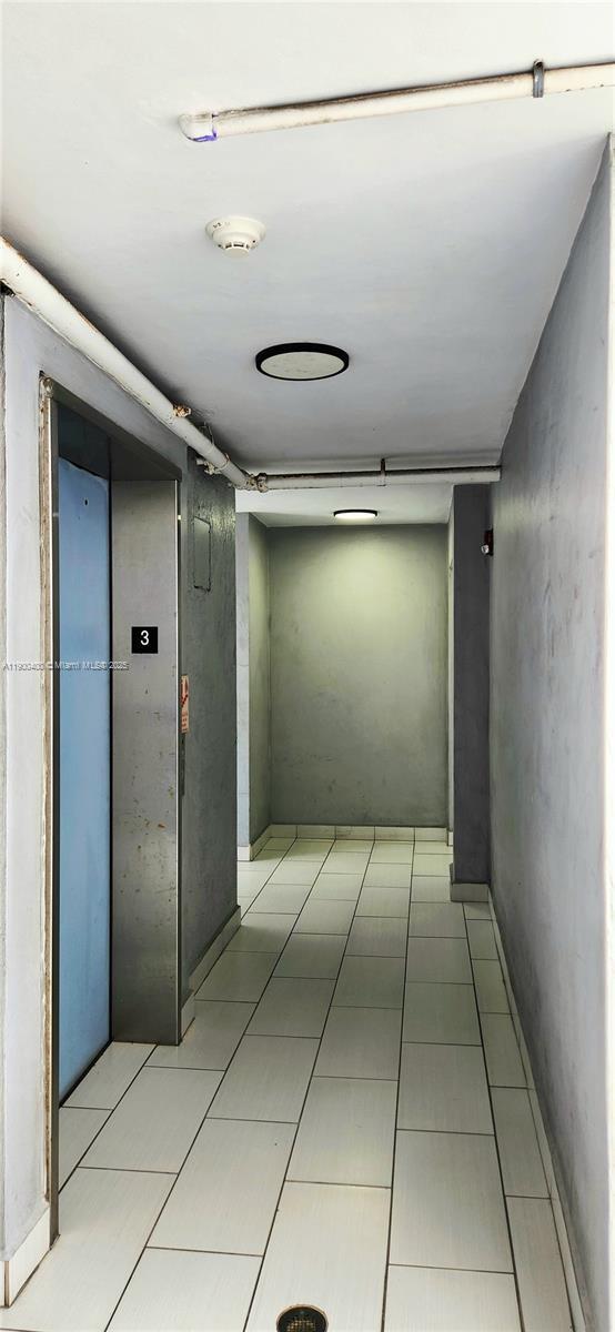 Building Photo - 7601 Dickens Ave