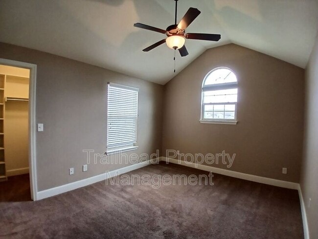 Building Photo - 21616 Westover Ct