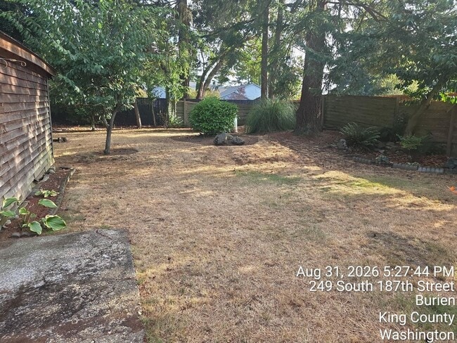 Building Photo - 249 S 187th St