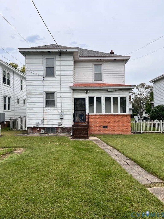 Building Photo - 2702 Seminary Ave