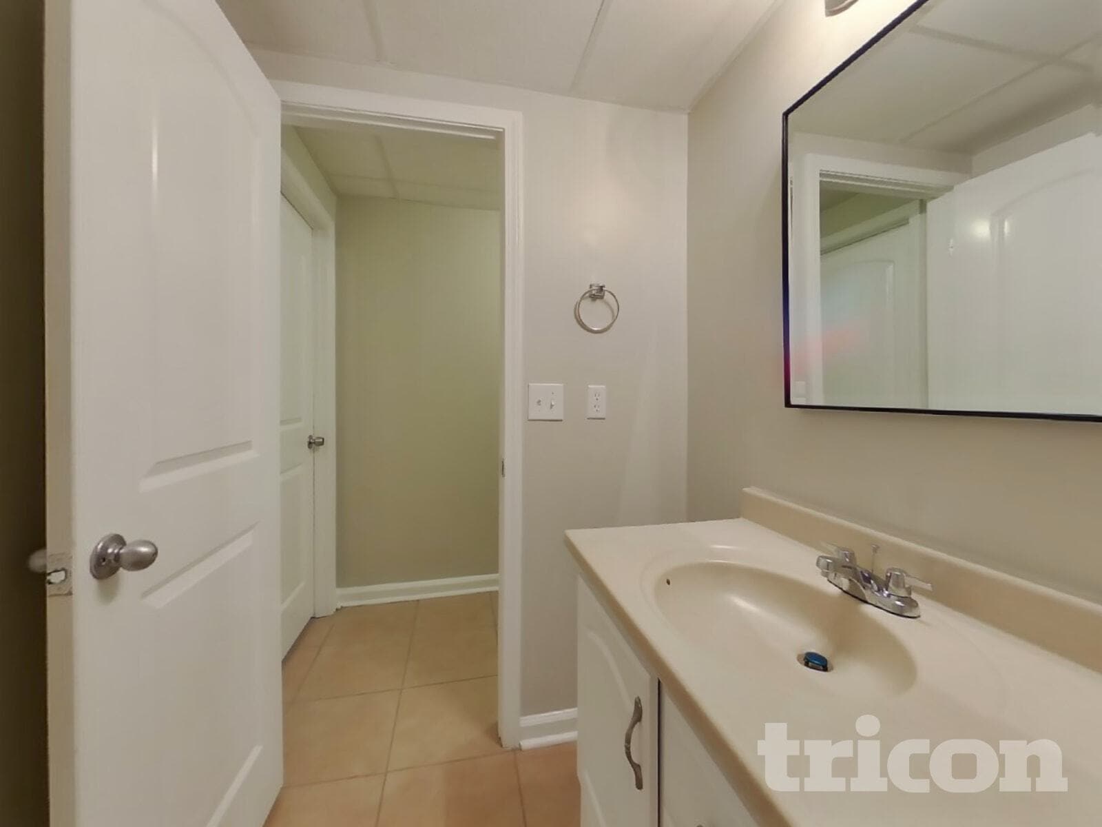 Building Photo - 191 River Ridge Dr