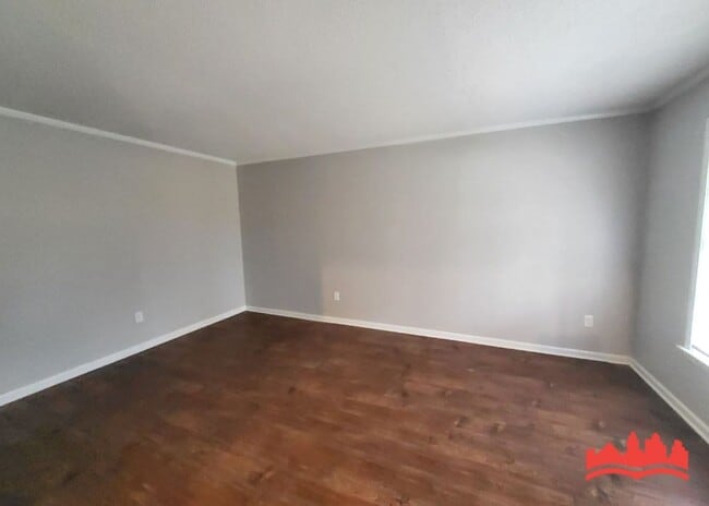 Building Photo - 5737 Scottsdale Ave