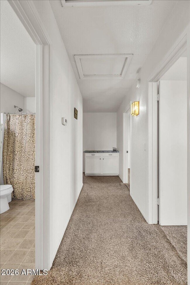 Building Photo - 6366 E Riverdale St