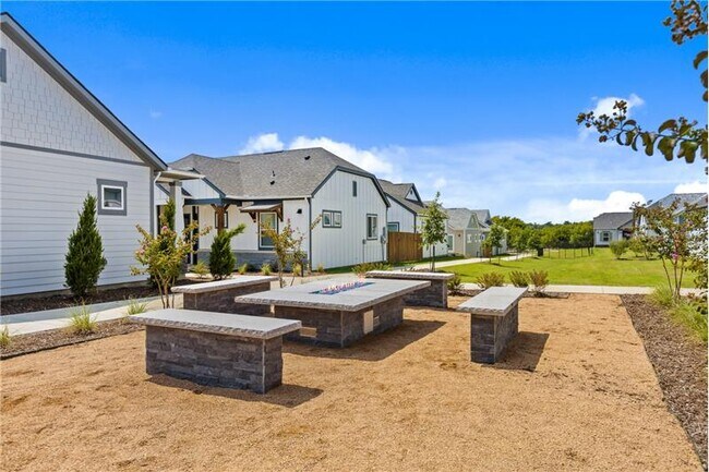 Building Photo - 8581 Creekfield Dr