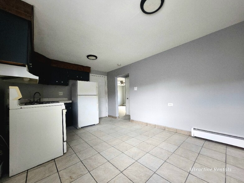 Building Photo - 1601 S 58th Ave