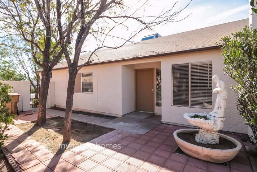 Building Photo - 17910 N 88th Dr