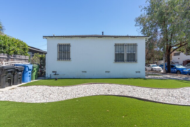 Building Photo - 5179 Bangor St