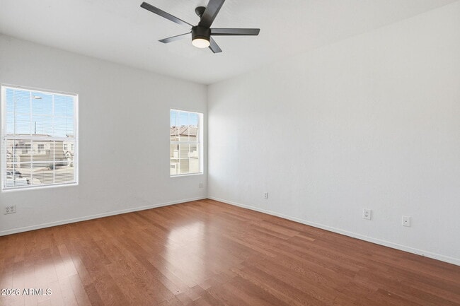 Building Photo - 1026 W Libra Dr