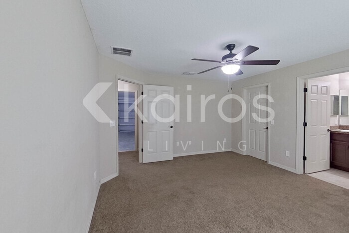 Building Photo - 13691 SW 43rd Cir
