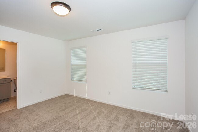 Building Photo - 11828 Avocet St