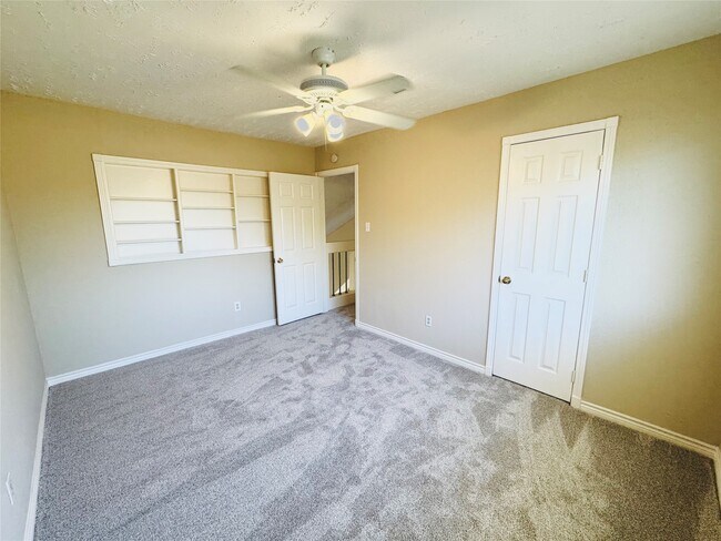 Building Photo - 20042 Fort Stanton Dr