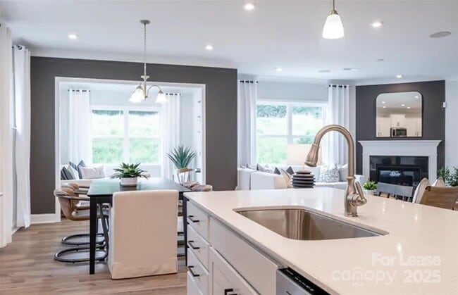 Building Photo - 19016 Yellow Birch Dr