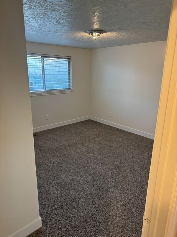 Building Photo - 4481 S Woodgrove Dr