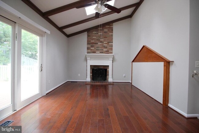Building Photo - 6215 Gemini Ct