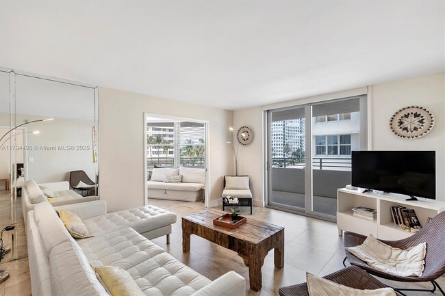 Building Photo - 5555 Collins Ave