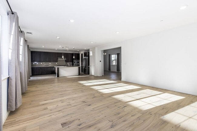 Building Photo - Stunning Executive Style Home in Fremont – Ardenwood Neighborhood!