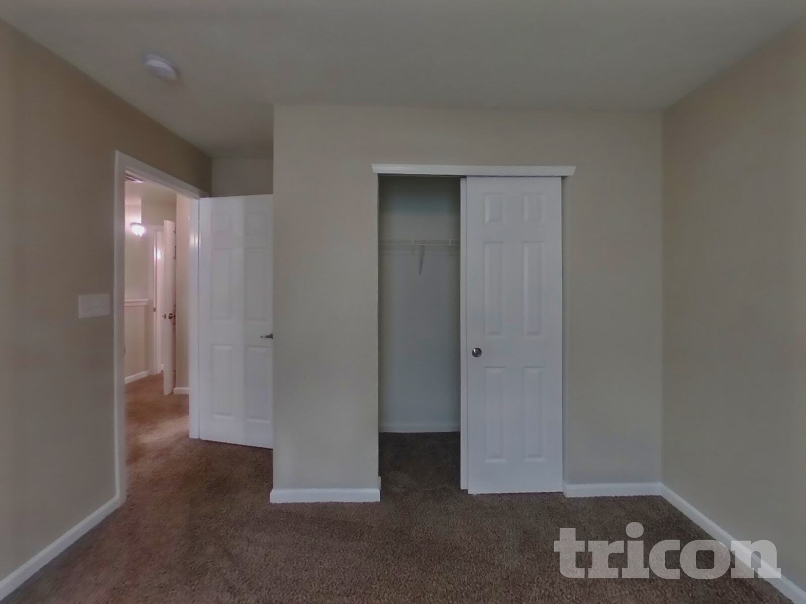 Building Photo - 597 Grassy Bend Dr