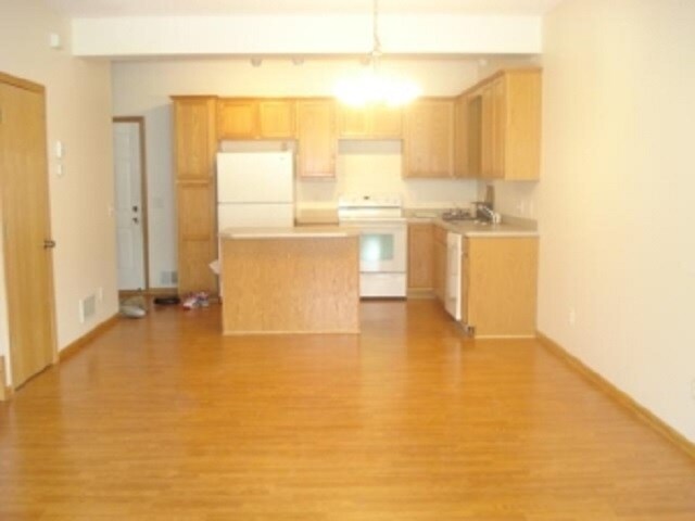 Building Photo - 12178 Yancy St NE
