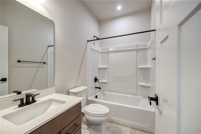 Building Photo - 315 Telluride Ln