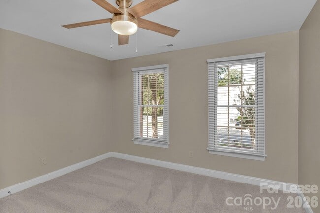 Building Photo - 1202 Coachman Dr