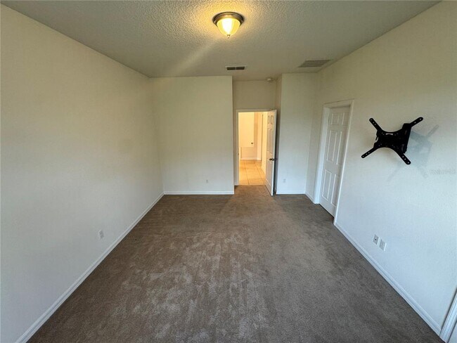 Building Photo - 12093 Stone Bark Trail