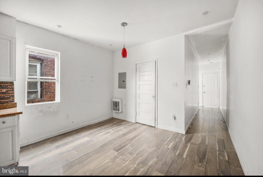 Building Photo - 5106 Parkside Ave