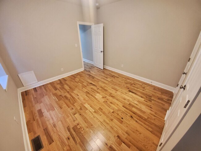 Building Photo - 6109 Spruce St