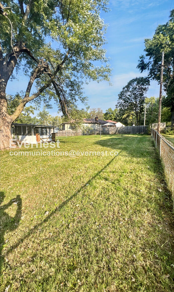 Building Photo - 6603 Hardy Ave