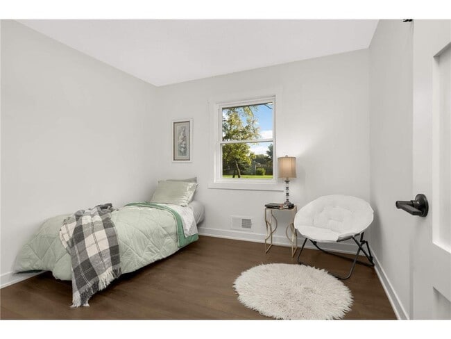 Building Photo - 15240 Kangaroo St NW