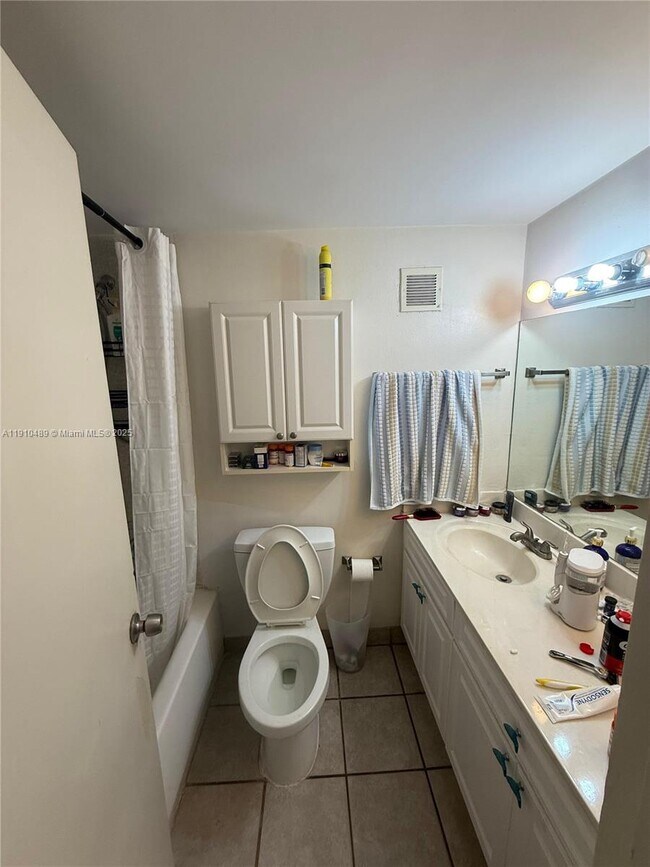 Building Photo - 1200 West Ave