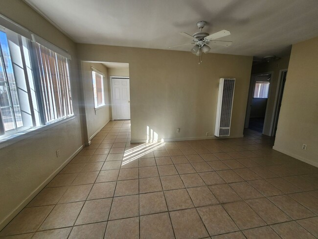 Building Photo - Two Bedroom Duplex in Downtown 29 Palms!