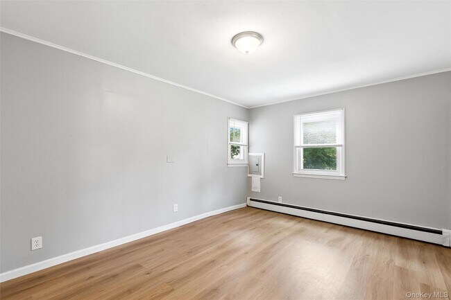 Building Photo - 171 Wakeman Rd