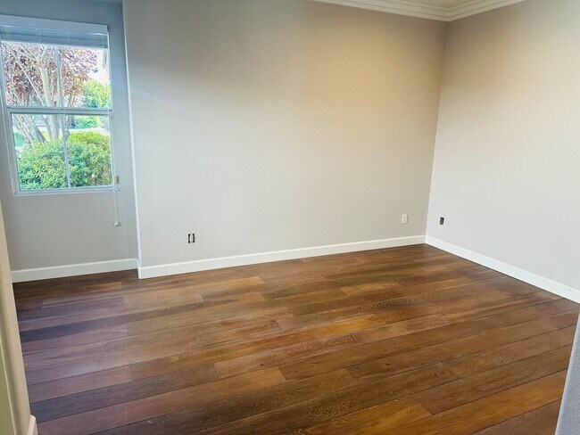 Building Photo - 5 bedroom Pool Home for rent in Murrieta