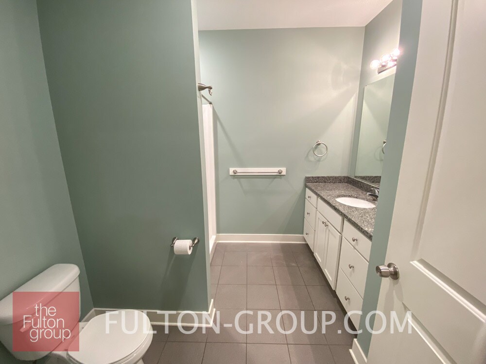 Building Photo - 107 Diamond Ave SE