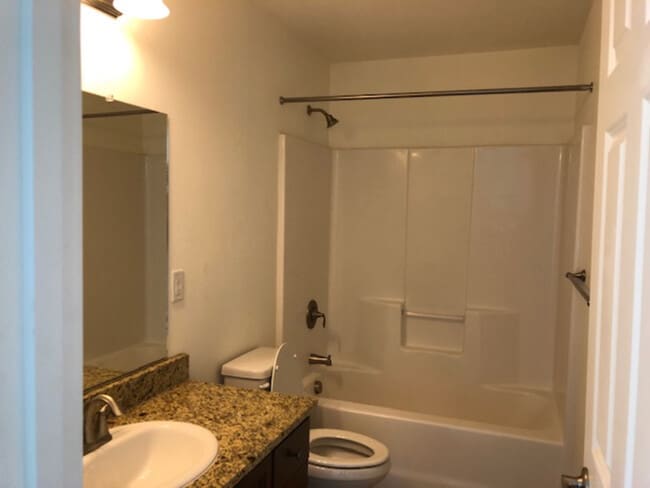 Building Photo - 6748 OR-66