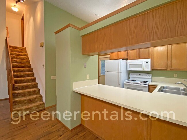 Building Photo - 1238 Irving St SW