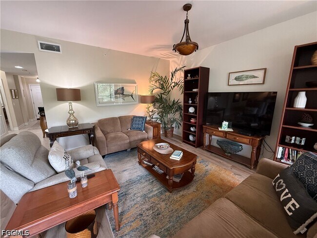 Building Photo - 10540 Amiata Way