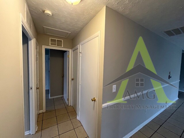 Building Photo - 4111 Arborcrest Dr