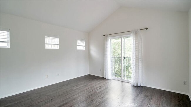 Building Photo - 16 Celano Ct