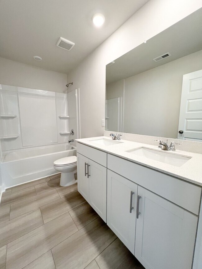 Building Photo - New Construction--Gorgeous and Move-In Ready!