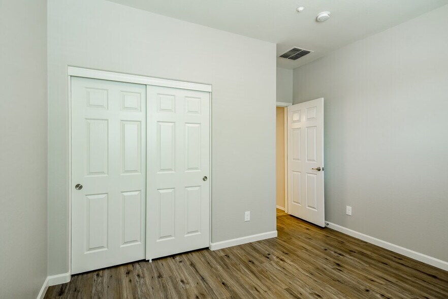 Building Photo - 40114 N Thunder Hills Ct